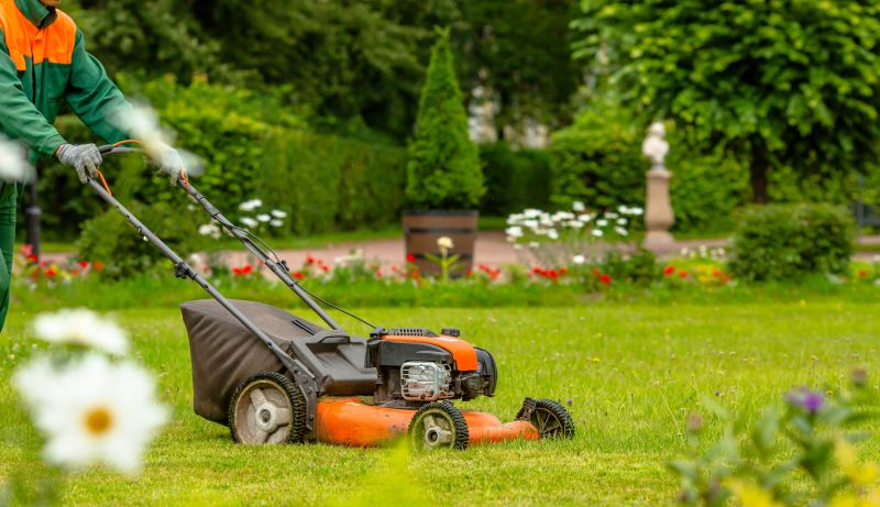 Independent Lawn Contractors